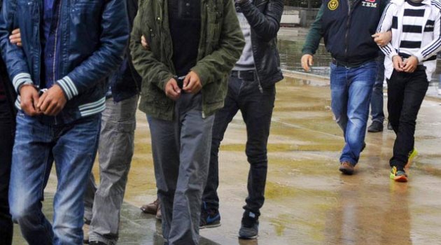 İstanbul genelinde 2 bin 141 asker gözaltında