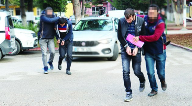 İstanbul’u kana bulayacaklardı Adana’da yakalandılar