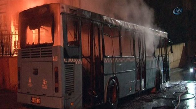 İstanbul'da Özel Halk Otobüsü kundaklandı