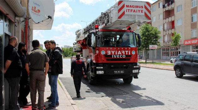 İşten çıkarılan işçi intihara kalkıştı