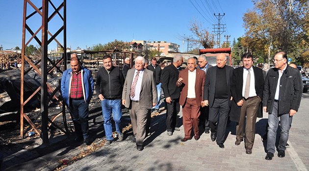 İşyerleri yanan esnaf perişan