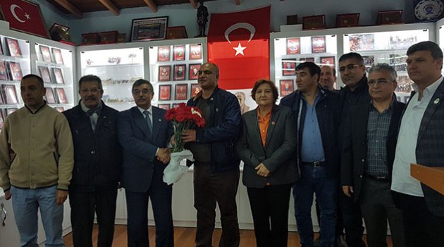 İyi Parti şahit aileleriyle buluştu