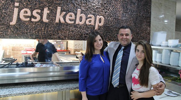Jest kebap salonuna muhteşem açılış