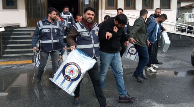 Kaçak sigara kavgası kanlı bitti