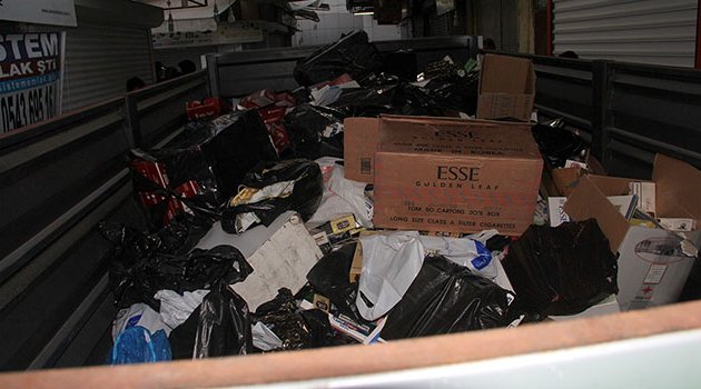 Kaçakçının evi kozmik oda gibi