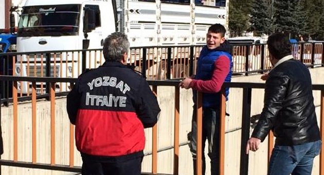 Kaçırdığı kız ailesine verilince intihara kalkıştı