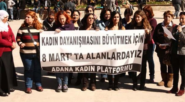 Kadınlar önce miting yapacak sonra yürüyecek