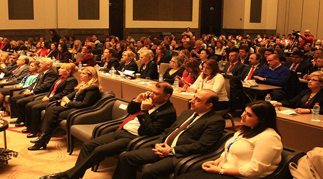 Kadınların işgücüne katılım oranı yetersiz