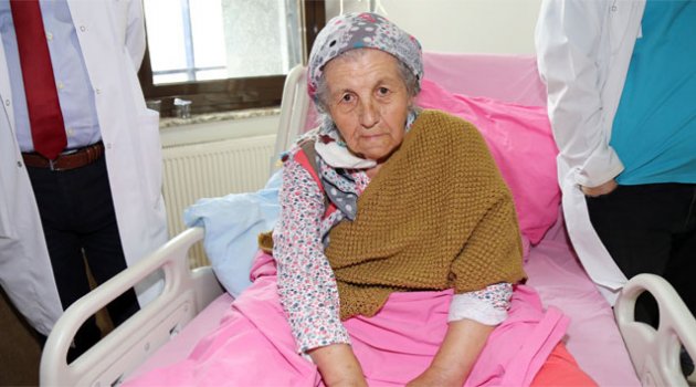 Kalbinden elma büyüklüğünde tümör çıkarıldı