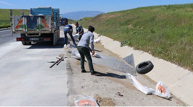 Kamyonet takla attı! 1 ölü 2 yaralı