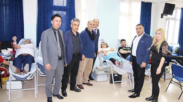 Kan bağışı çığ gibi yayılıyor