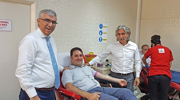 Kan bağışına madalyalı savcılardan düzenli destek
