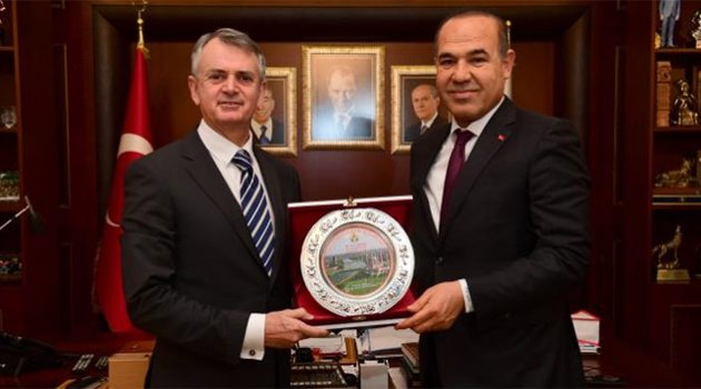 Kanada Büyükelçisi’nden Sözlü'ye ziyaret