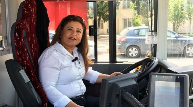 Kaptan Songül ‘Yılın örnek şoförü’ seçildi