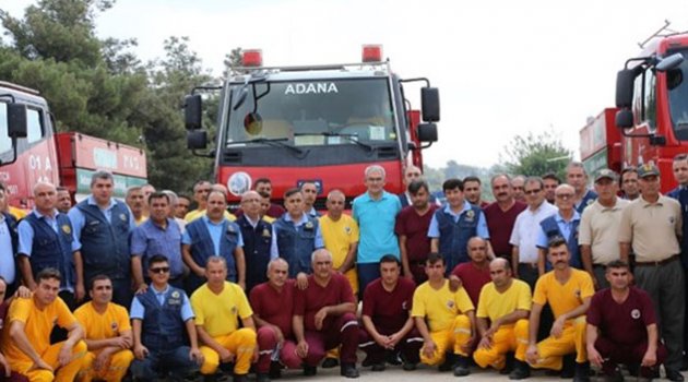 Karacabey personeliyle bayramlaştı