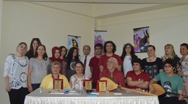Karacaoğlan’ı şiirleriyle andılar