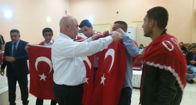 Karaisalı Belediyesi asker kınası geleneğini sürdürüyor