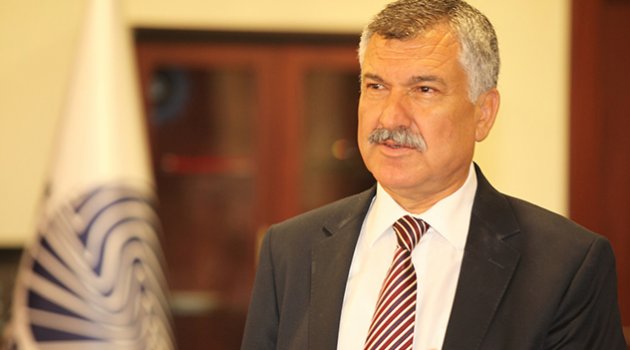 Karalar: Birbirimize sıkı sıkıya sarılma zamanı