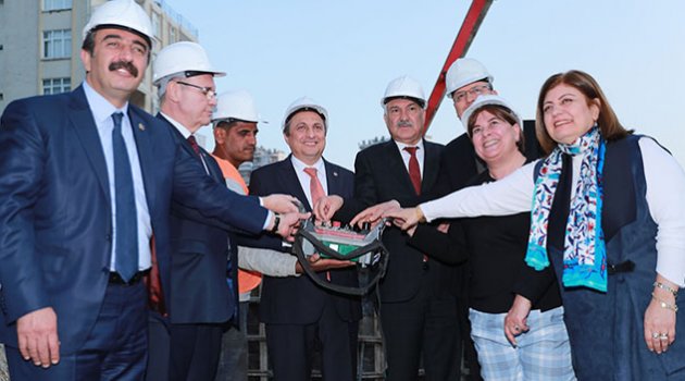 Karalar’dan Yeşilyurt’ta temel attı