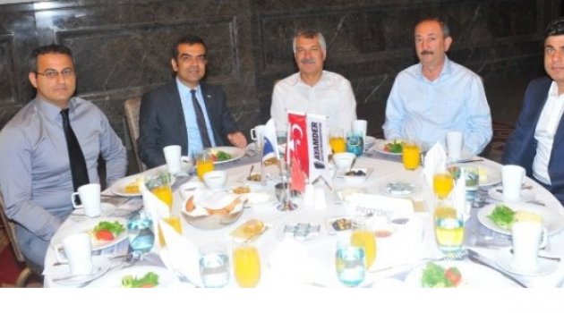 Karalar müteahhitleri uyardı