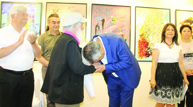 Karalar: Sanat ve sanatçılarla aydınlık yarınlara yürüyeceğiz