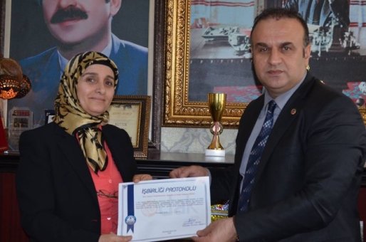 Karataş Belediyesi 2 okul ile 3 yıllık iletişim protokolü imzaladılar