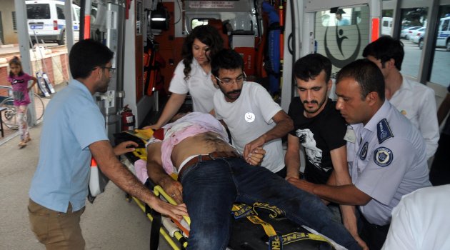 Kardeşlerin para kavgası kanlı bitti: 1 ölü, 2 yaralı