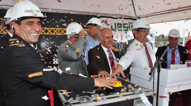 Karşıyaka Sanayi Sitesi’nin temeli atıldı