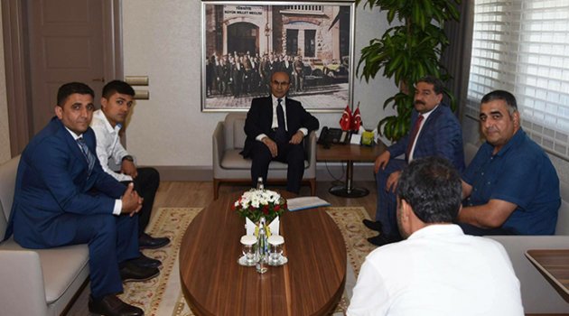 Kasaplar Odası Vali Demirtaş’ı ziyaret etti