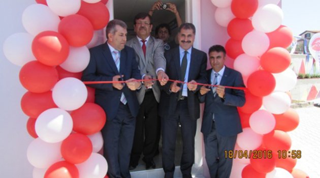 Kaymakam Özkan Bilim Fuarı açtı