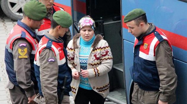 Kendisini taciz edeni öldüren kadına 12.5 yıl hapis