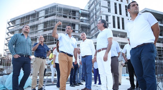 Kent Meydanı Adana’nın gurur kaynağı oluyor