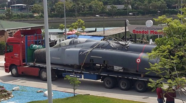 Kıbrıs Fatihi F-4 Phantom Savaş Uçağı Adana’ya Getirildi