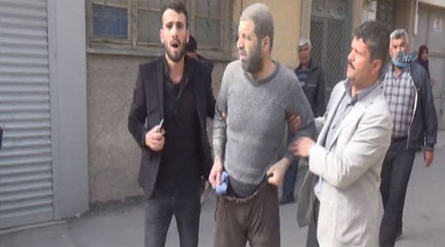 Kilis'te bir eve roket düştü