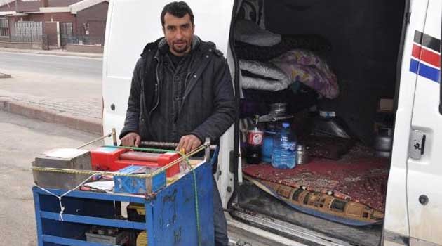 Kimlik kaplayıp başlık parasını ödeyecek