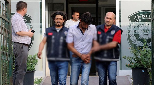 Kıskanç koca karısını boğarak öldürdü
