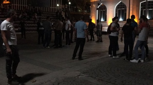 Kıskançlık kavgası kanlı bitti!
