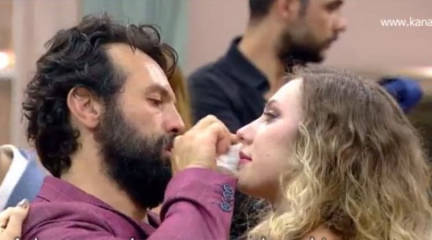Kısmetse Olur'da kim elendi?