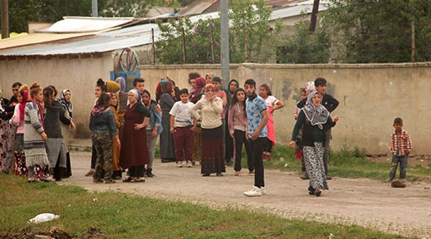 Kız kaçırma kavgası! 2’si polis 15 yaralı