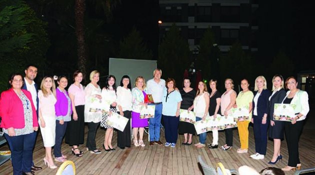 Kız Lisesi mezunları iftarda buluştu