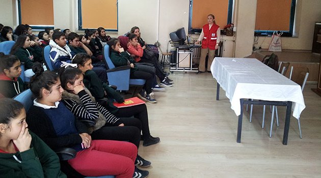 Kızılay afet bilincini yaygınlaştırıyor