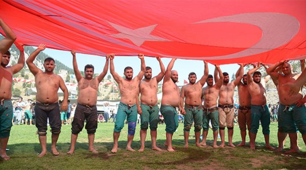 Kızıldağ Karakucak Güreşleri Dayanışma Şölenine Dönüştü