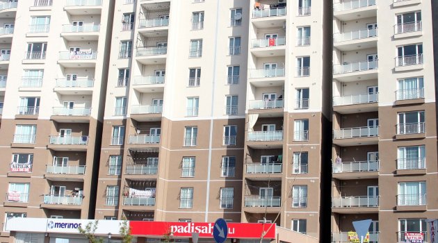 Koca dayağından bıktı 7. kattan atladı