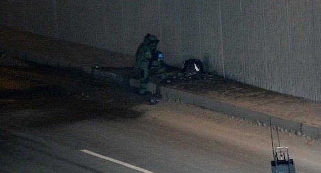 Kontrollü patlatılan şüpheli paketten 'çöp' çıktı