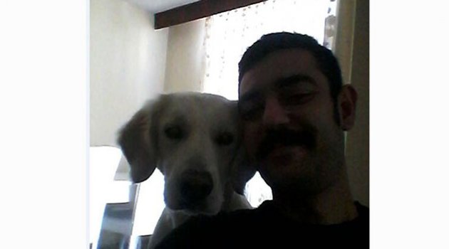 Köpeğini arıyor