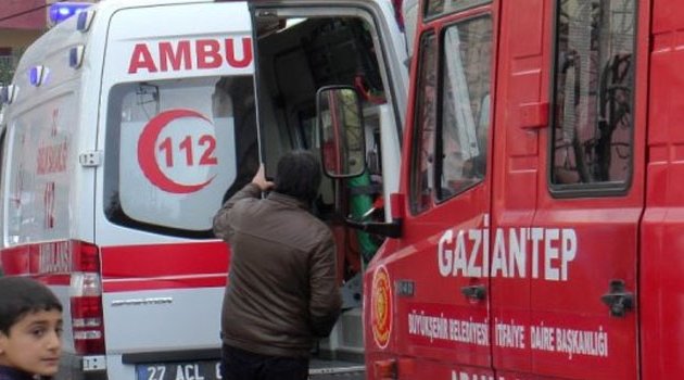 Korkutan yangın! 1 ölü 3 yaralı