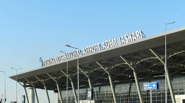 Kosova'da helikopter düştü