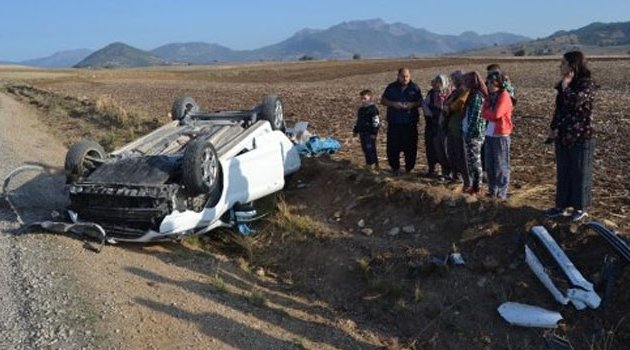 Kozan’da Trafik Kazası: 3 Yaralı
