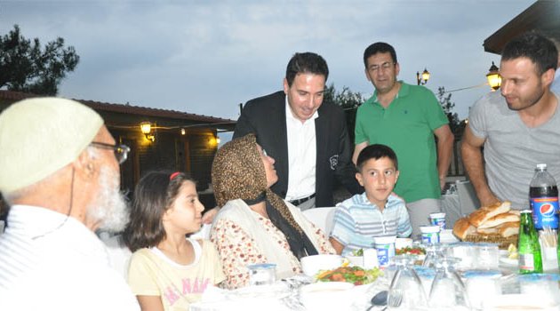 Kozan Kaymakamlığından şehit aileleri ve gazilere iftar