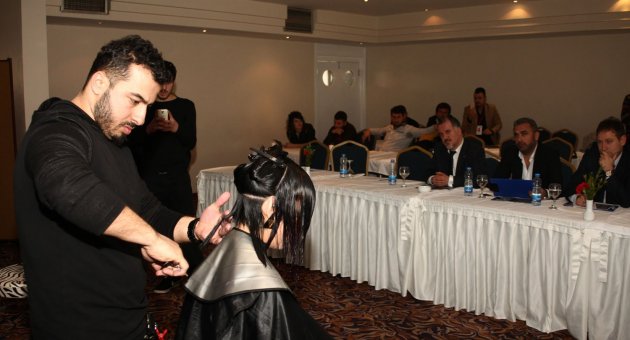 Kuaförler ’Milli Takım’ için makasladı